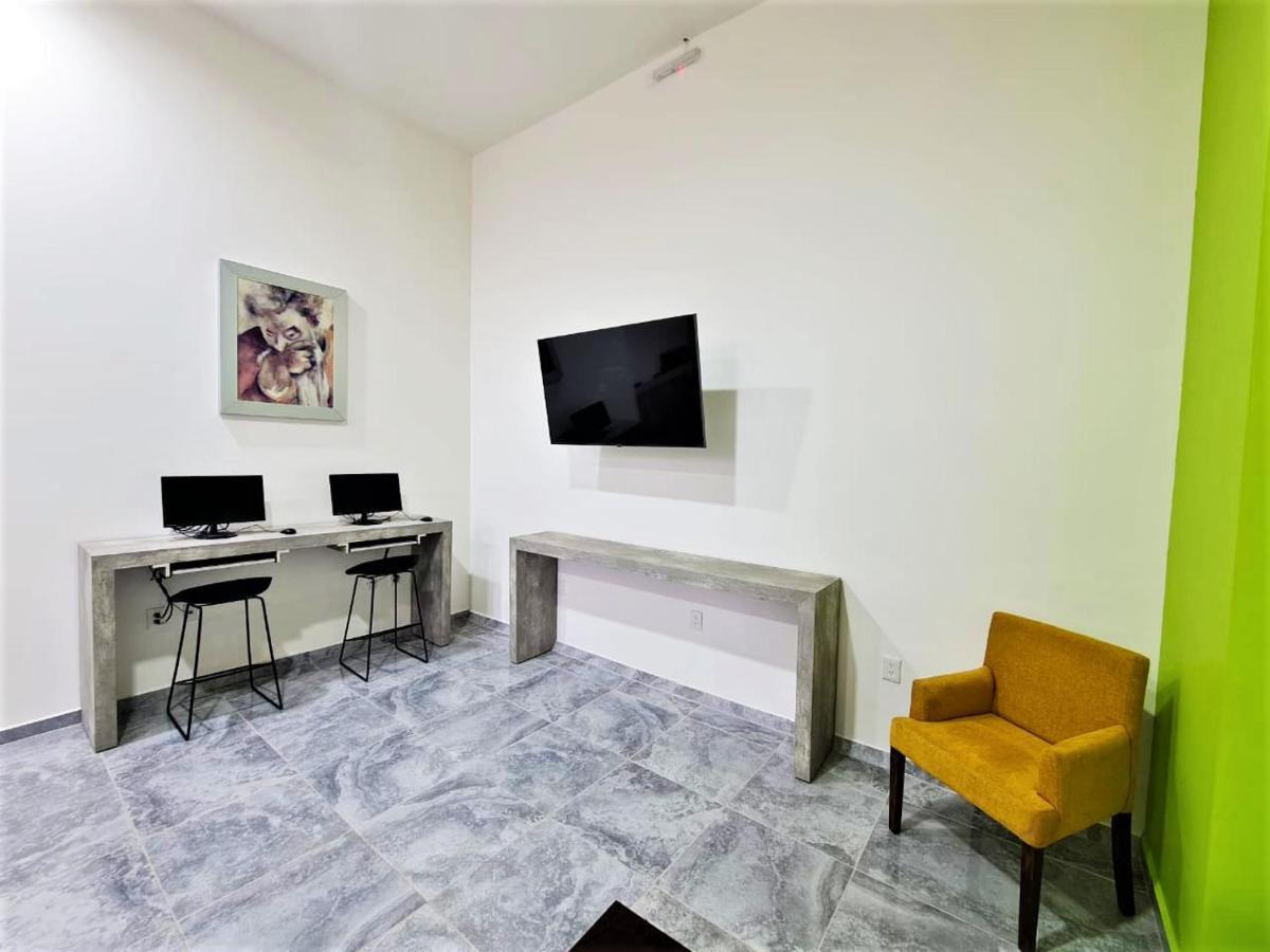 Sr Suites Zapopan Luaran gambar